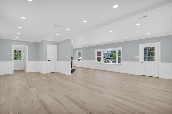 Empty room, Interior, Recessed Lighting, Wood Texture Flooring