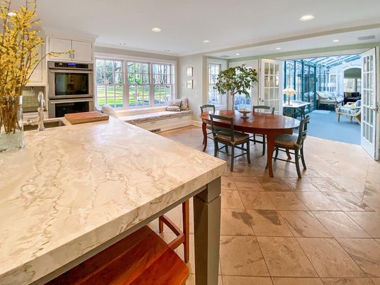 Dining room, Interior, Kitchen, Recessed Lighting