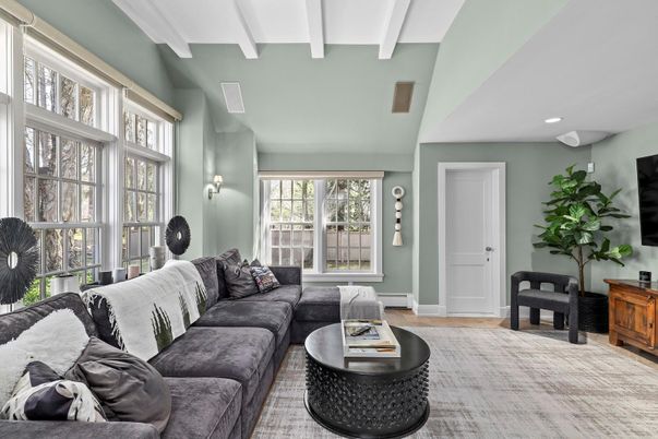 Interior, Living room, Recessed Lighting, Wood Texture Flooring