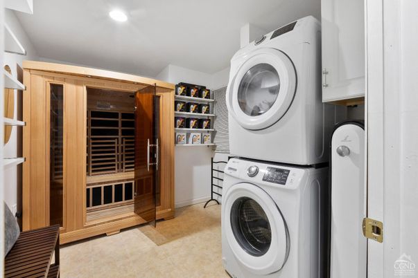 Interior, Recessed Lighting, Utility Closets, Washer