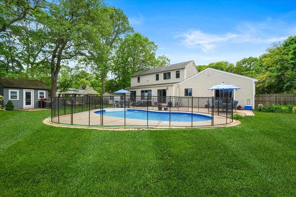 Backyard, Exterior, Pool