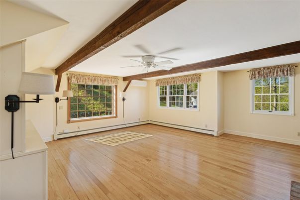 Empty room, Interior, Wooden Beams, Wood Texture Flooring