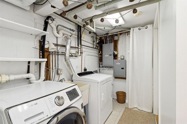 Interior, Washer