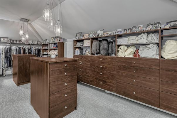Interior, Pendant Lights, Walk-in Closets
