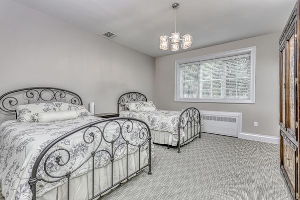 Bedroom, Interior, Pendant Lights
