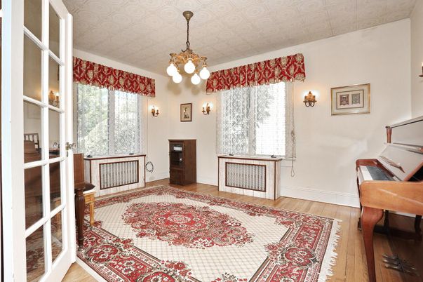 Chandelier, Interior, Pendant Lights, Piano, Wood Texture Flooring
