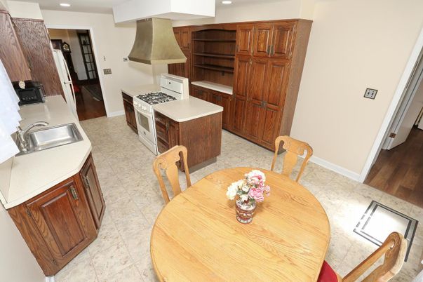 Dining room, Interior, Kitchen, Recessed Lighting