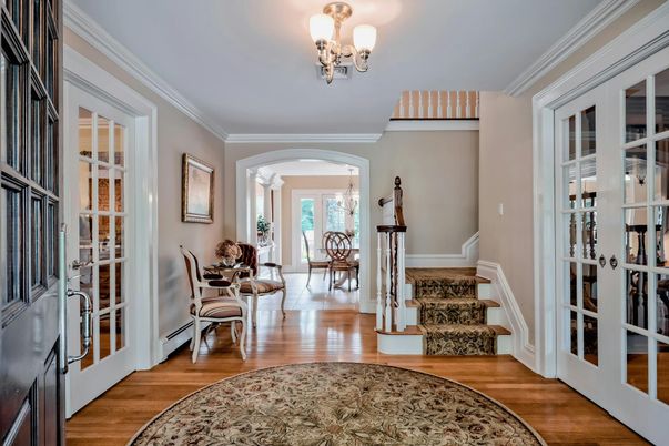 Chandelier, Dining room, Interior, Wood Texture Flooring