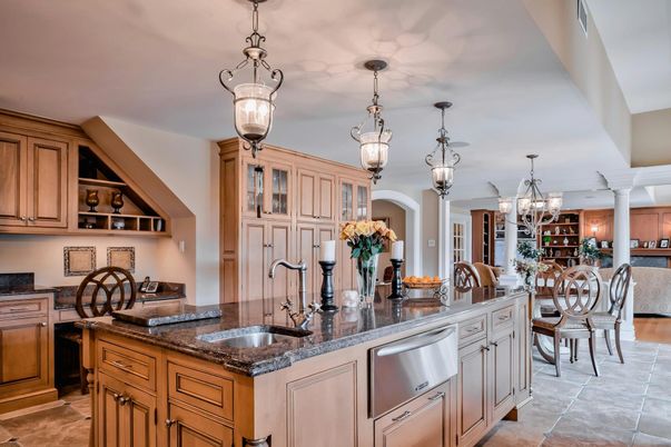 Chandelier, Dining room, Interior, Kitchen, Pendant Lights