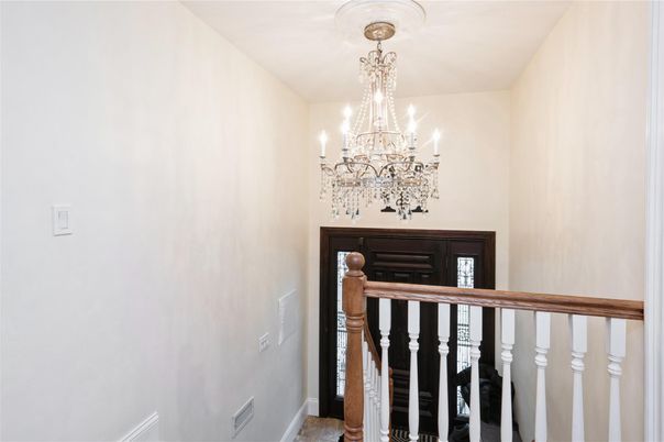 Chandelier, Interior