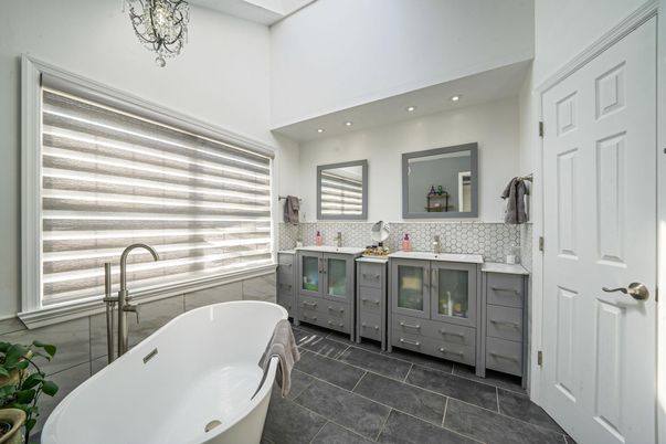 Bathroom, Dual Sink Vanities, Free Standing Baths, Interior, Recessed Lighting