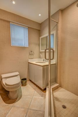 Bathroom, Interior, Recessed Lighting