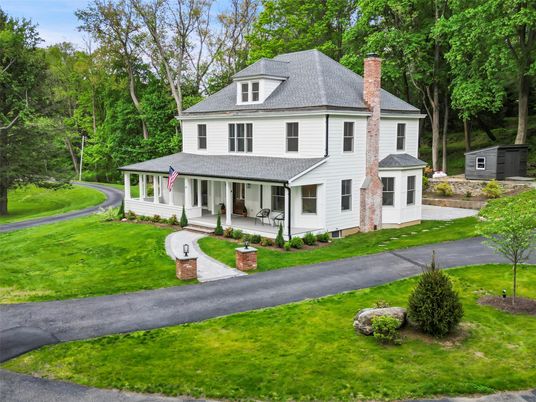 Backyard, Exterior, Facade, Georgian