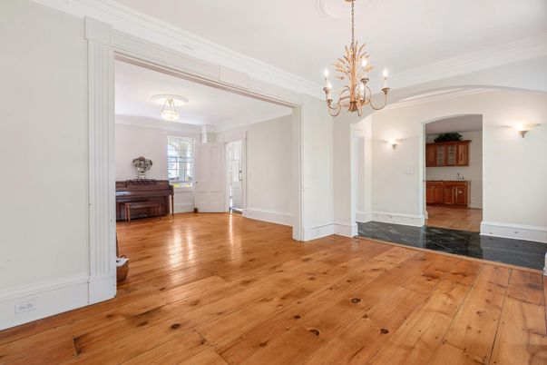 Chandelier, Interior, Piano, Wood Texture Flooring