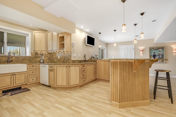 Interior, Kitchen, Pendant Lights, Recessed Lighting, Wood Texture Flooring
