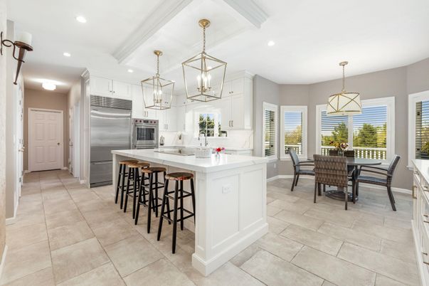 Dining room, Interior, Kitchen, Pendant Lights, Recessed Lighting, Stainless Steel Appliances