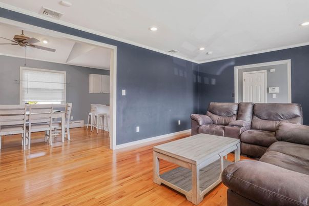 Dining room, Interior, Living room, Recessed Lighting, Wood Texture Flooring