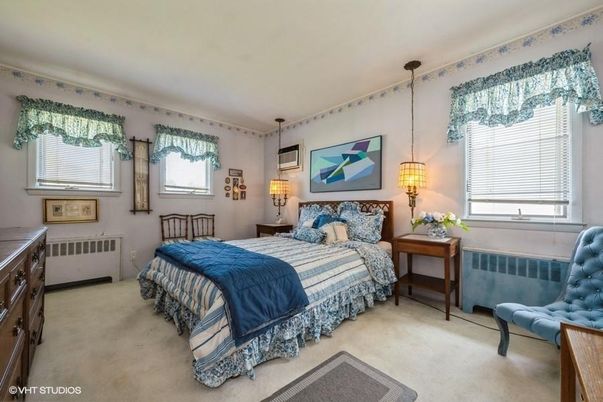 Bedroom, Interior, Pendant Lights