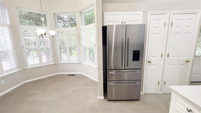 Interior, Kitchen, Pendant Lights, Stainless Steel Appliances