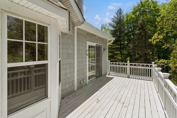 Exterior, Wood Texture Flooring