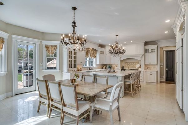 Chandelier, Dining room, Interior, Kitchen, Recessed Lighting