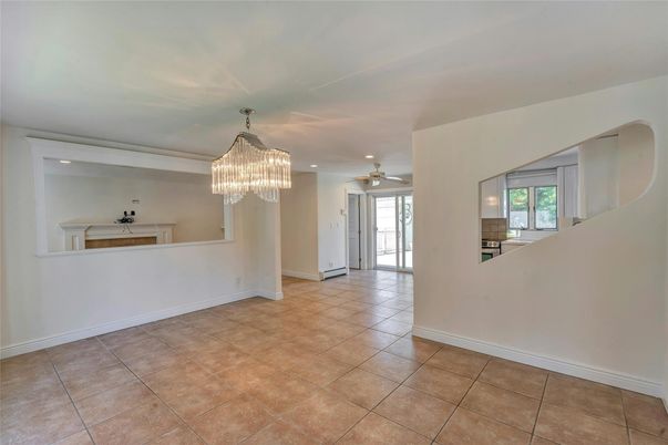 Chandelier, Empty room, Interior, Recessed Lighting