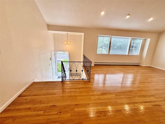 Chandelier, Empty room, Interior, Recessed Lighting, Wood Texture Flooring