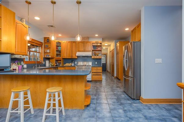 Interior, Kitchen, Pendant Lights, Recessed Lighting, Stainless Steel Appliances