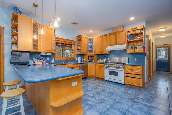 Interior, Kitchen, Pendant Lights, Recessed Lighting, Stainless Steel Appliances