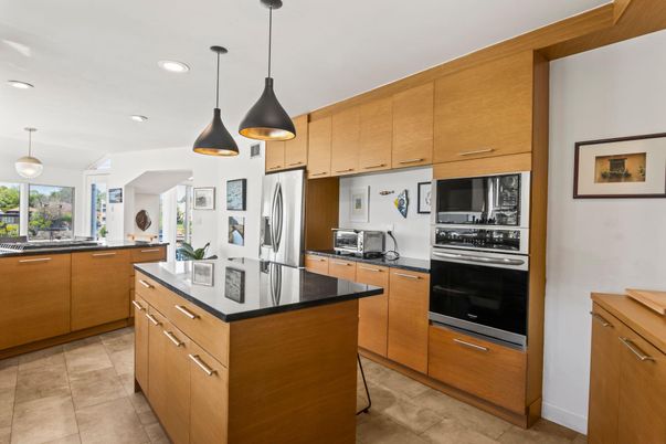 Interior, Kitchen, Pendant Lights, Recessed Lighting, Stainless Steel Appliances