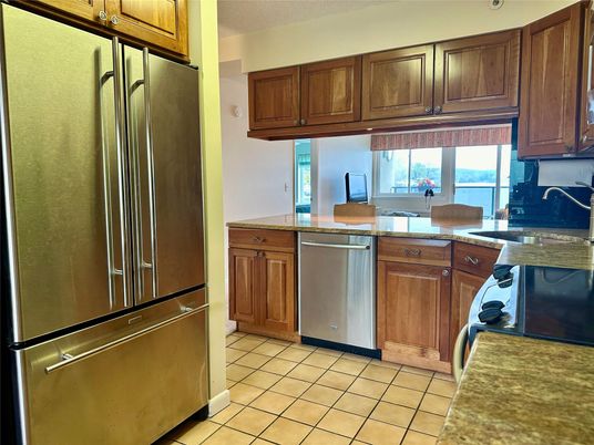 Interior, Kitchen, Stainless Steel Appliances