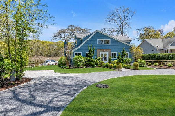Backyard, Exterior, Facade, Log Home