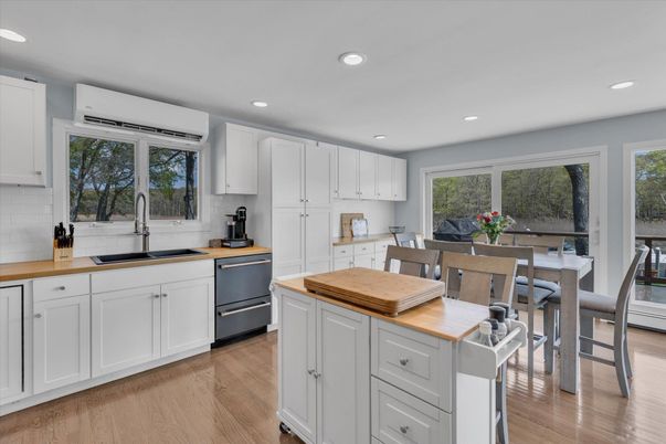 Dining room, Interior, Kitchen, Recessed Lighting, Wood Texture Flooring