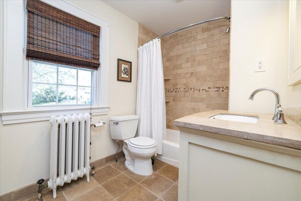 Bathroom, Interior, Stone Walls