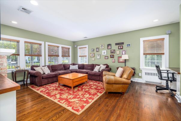 Interior, Living room, Recessed Lighting, Wood Texture Flooring