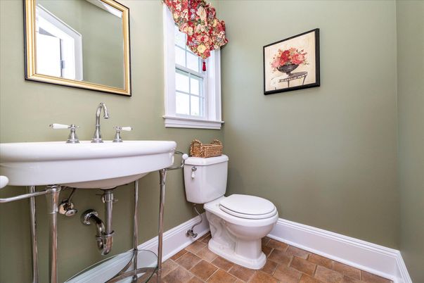 Bathroom, Interior