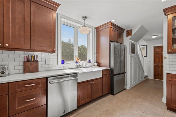 Interior, Kitchen, Pendant Lights, Recessed Lighting, Stainless Steel Appliances