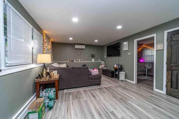 Interior, Living room, Recessed Lighting, Wood Texture Flooring