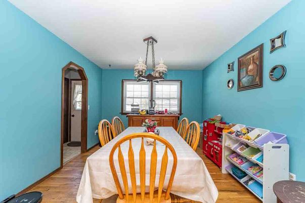 Chandelier, Dining room, Interior, Wood Texture Flooring
