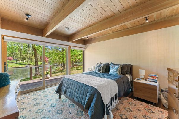 Bedroom, Interior, Wooden Beams, Wooden Ceilings