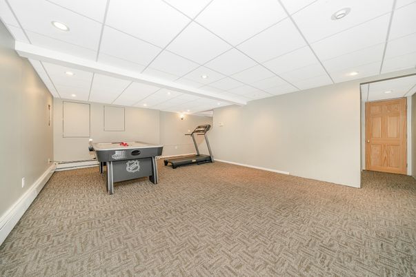 Fitness Equipment, Game Room, Interior, Recessed Lighting
