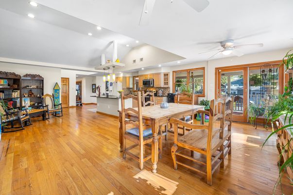 Dining room, Interior, Kitchen, Recessed Lighting, Wood Texture Flooring