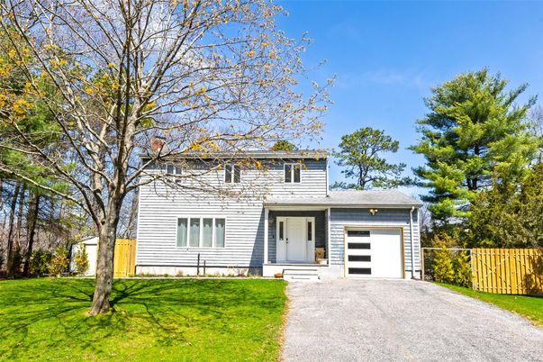 Attached, Backyard, Exterior, Facade, Split Level