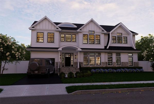 Exterior, Facade, Farmhouse
