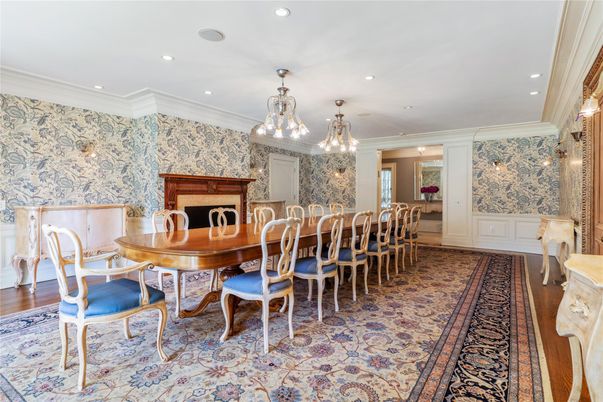 Chandelier, Dining room, Fireplace, Interior, Pendant Lights, Recessed Lighting, Wood Texture Flooring