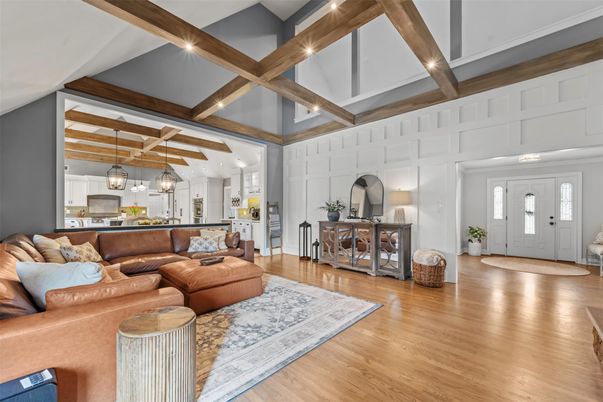 Interior, Kitchen, Living room, Pendant Lights, Recessed Lighting, Wooden Beams, Wood Texture Flooring