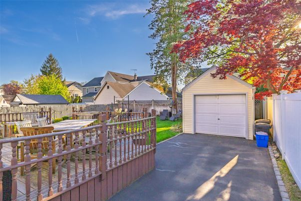 Backyard, Detached Garage, Exterior
