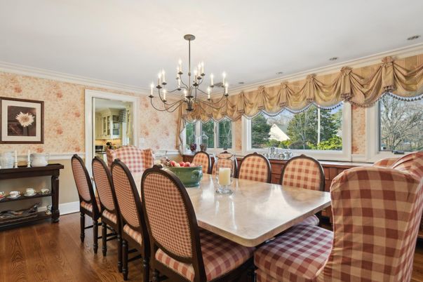 Chandelier, Dining room, Interior, Wood Texture Flooring