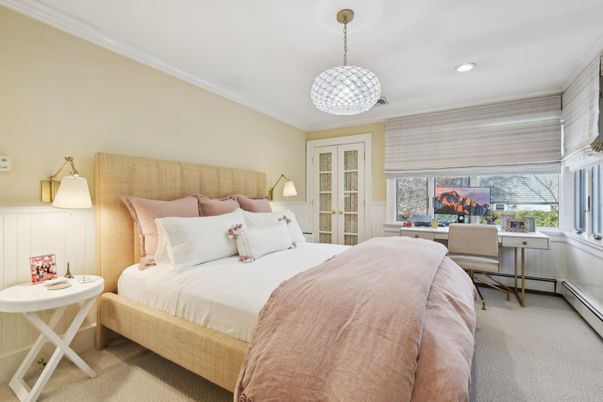 Bedroom, Home Office, Interior, Pendant Lights, Recessed Lighting