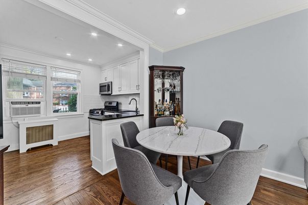 Dining room, Interior, Kitchen, Recessed Lighting, Wood Texture Flooring